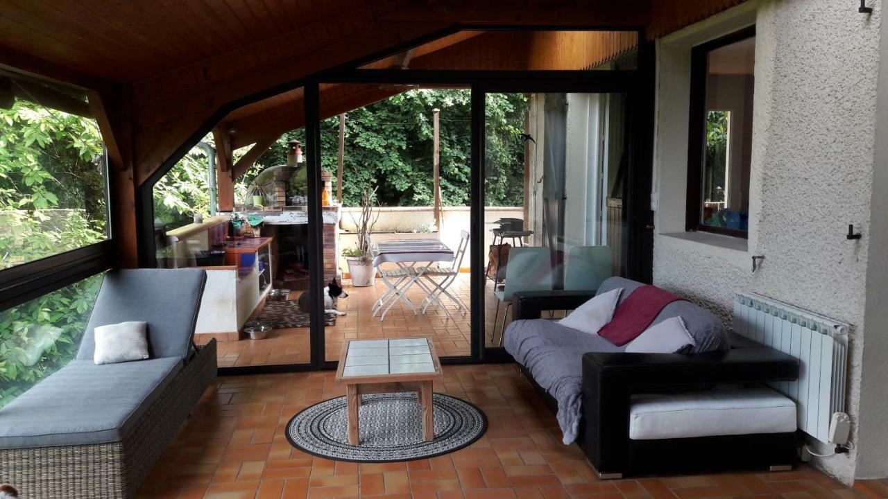 B&B En Plein Coeur De La Foret Artiguelouve Bagian luar foto